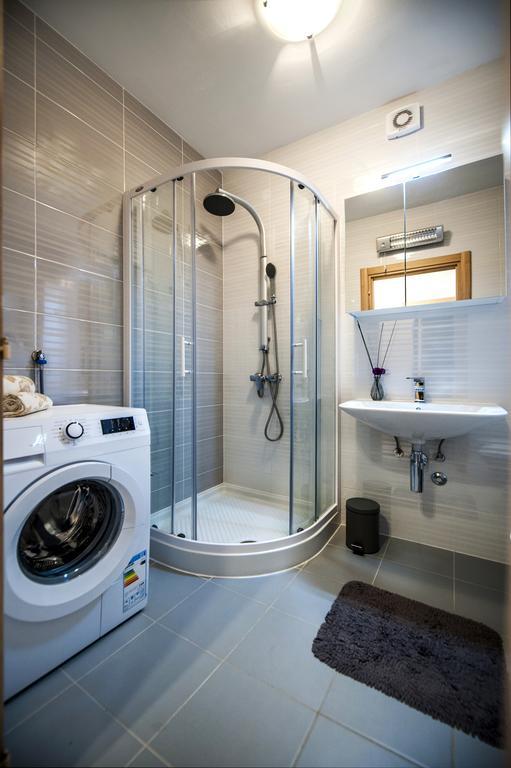 Secret Escape Apartment Ровин Екстериор снимка